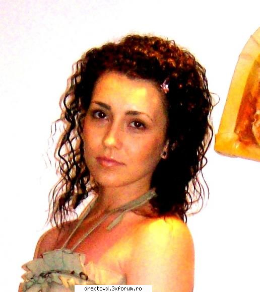 eu marin madalina alexandra ( ma voi ocupa de inteles k bogdan are prob cu pc ul si am sa termin